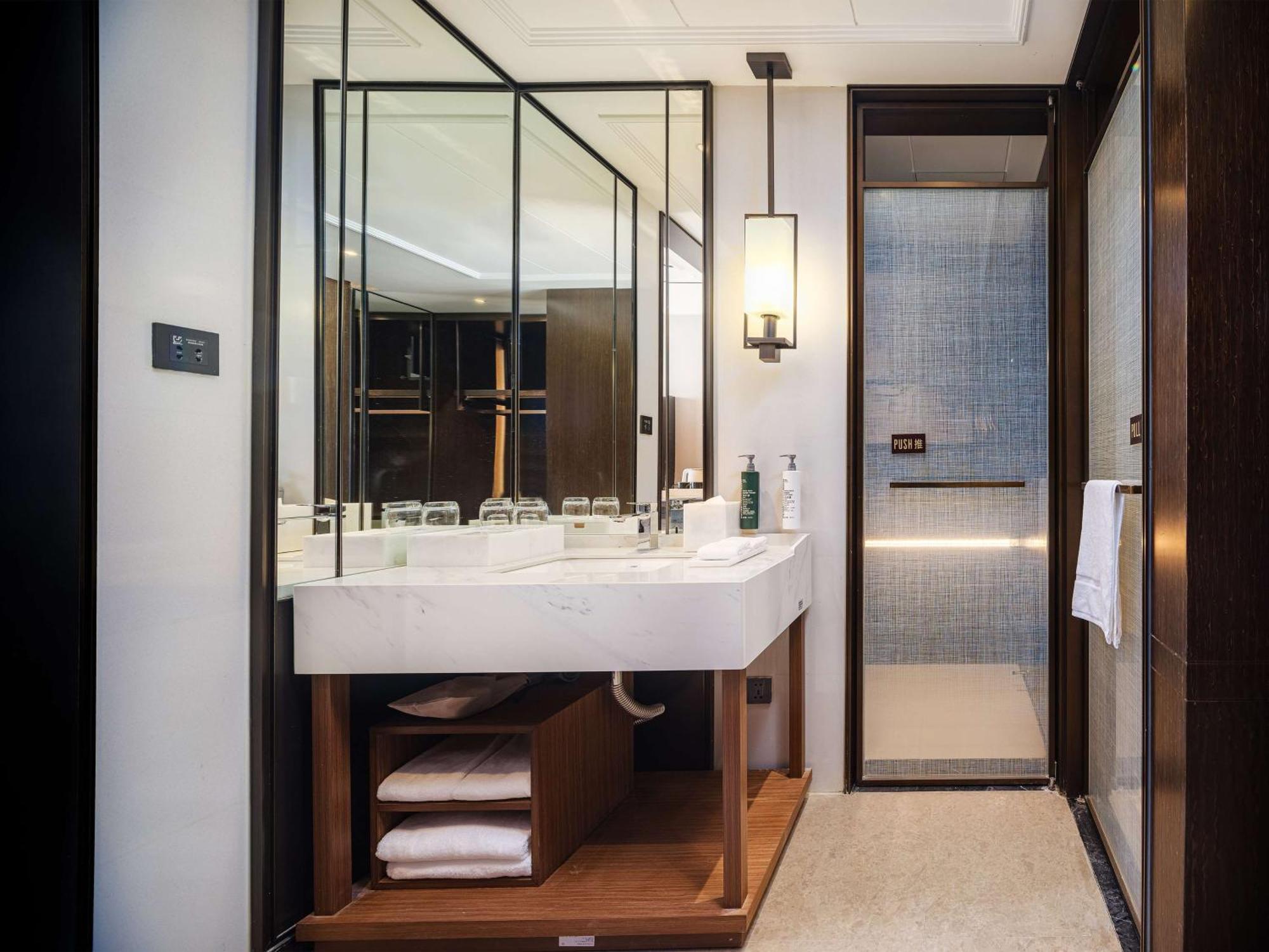 Hilton Garden Inn Beijing Guomao Luaran gambar